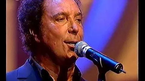 TOM JONES - Delilah (Pavarotti & Friends 2001)