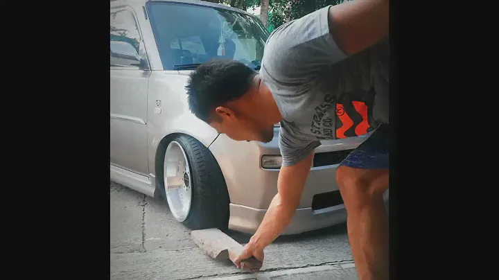 Toyota Bb Lowered Static vs Air Bagged